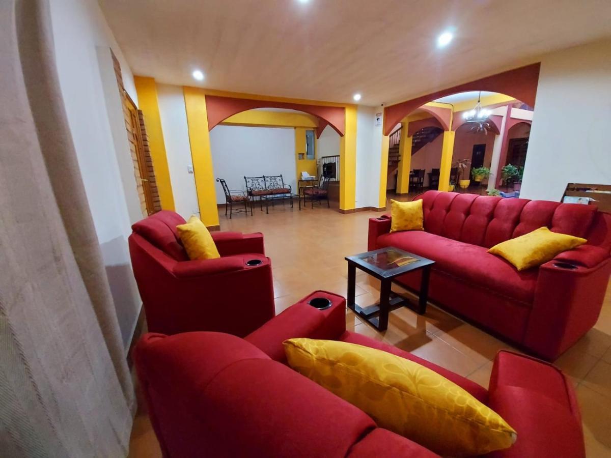 Hostal Lolita'S Boutique غرناطة المظهر الخارجي الصورة