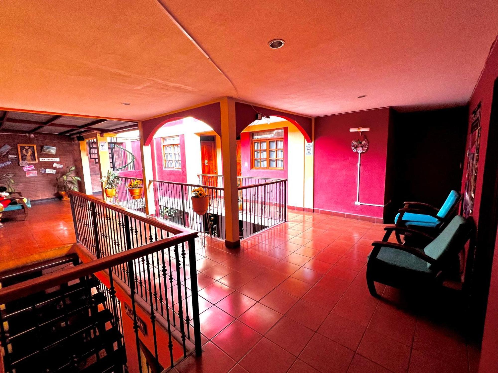 Hostal Lolita'S Boutique غرناطة المظهر الخارجي الصورة